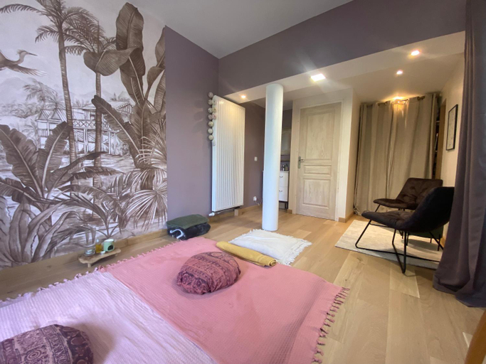 Others 5, Le clos des grandes rivieres, Charente-Maritime