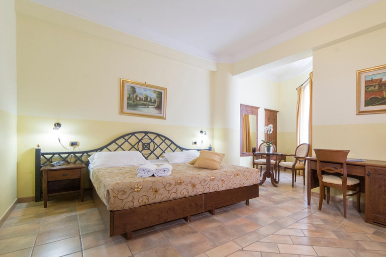 Others 3, Hotel Castello Torre in Pietra, Avellino