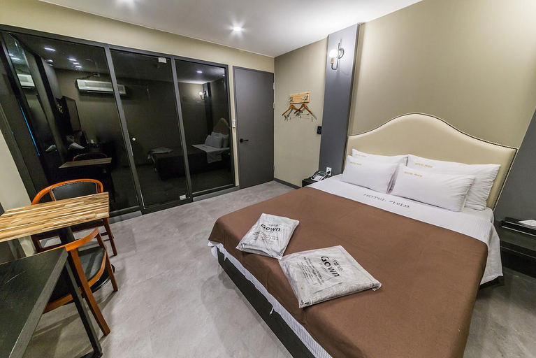 Bedroom 2, Chuncheon Carib, Chuncheon