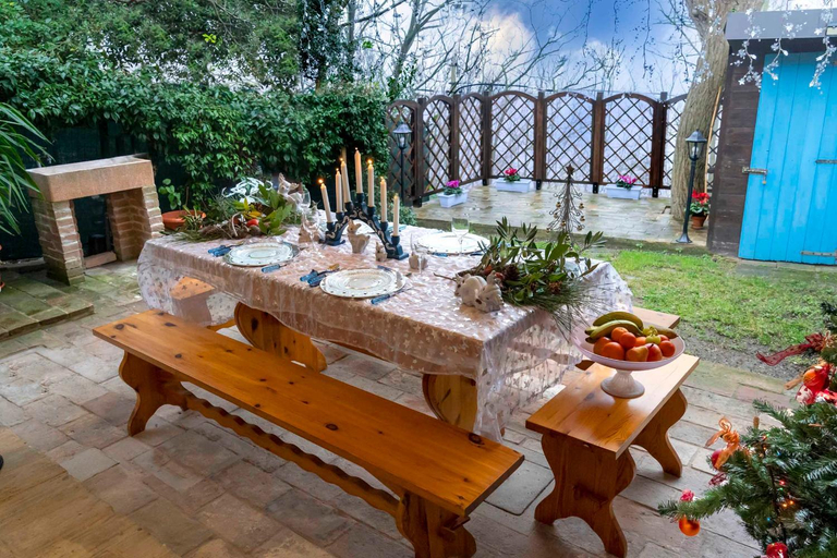Others 4, Lillac Cottage, Ancona