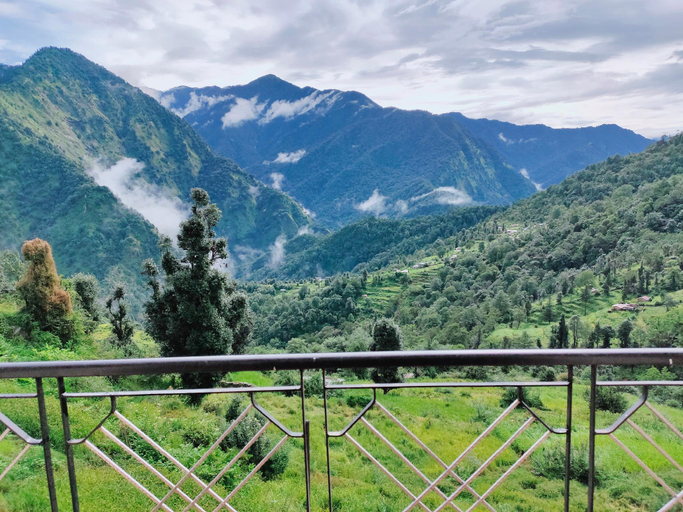 Others, Shri Narayan tourist lodge & Chandica hotel, Rudraprayag