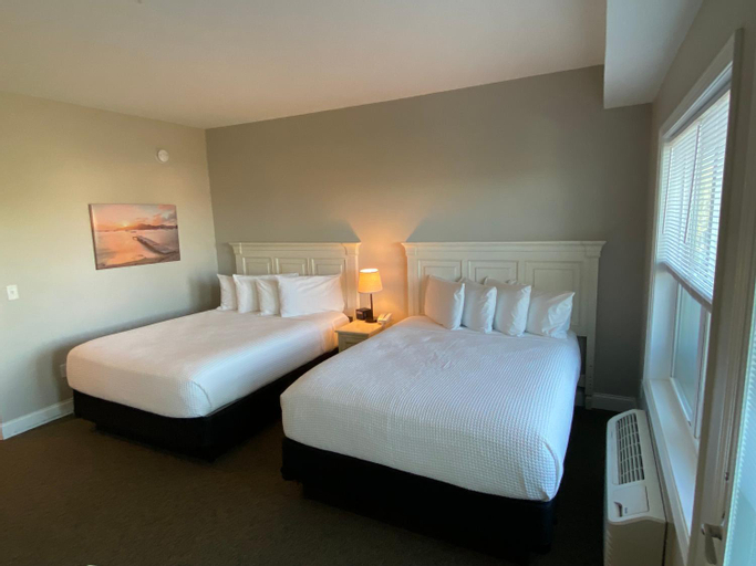 Bedroom 13