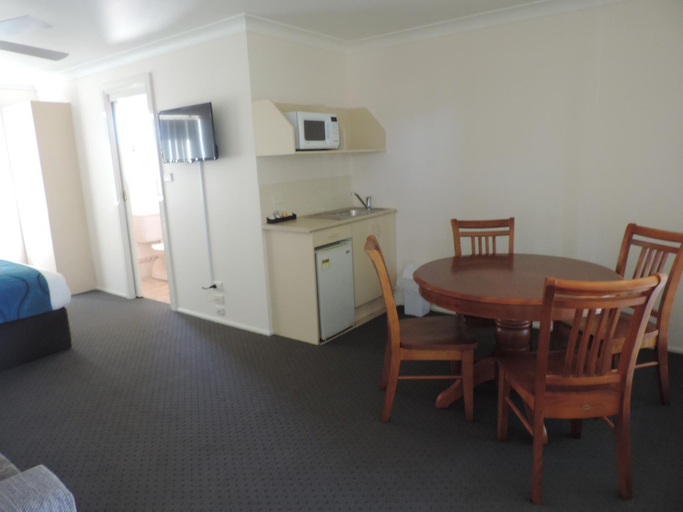 Others 4, Sussex Shores, Shoalhaven - Pt B