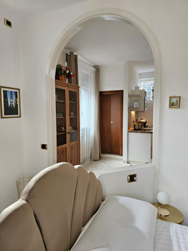 Bedroom, Bellagio Rotonda apartments, Como
