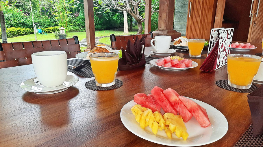 Food & Drinks 4, VILLA LE PETIT LEON "Authentic Traditional Wooden House", Buleleng