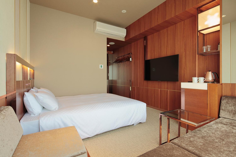 Bedroom 28