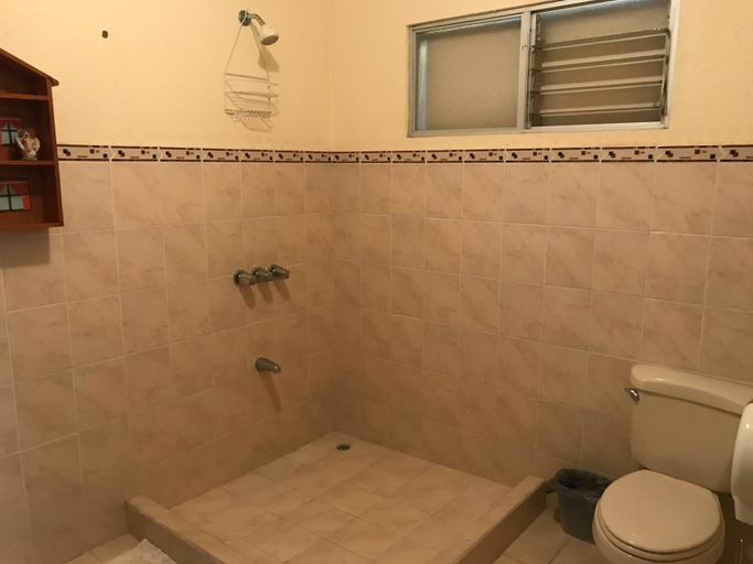 Others 2, Casa del Suizo, Alajuela