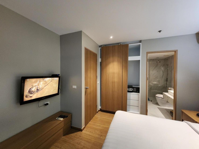Bedroom 16