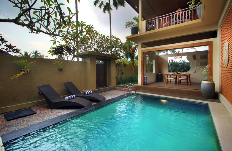 Swimming Pool 6