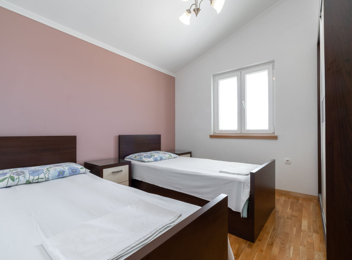 Bedroom 2, Modern Villa Near the Sea, Blato