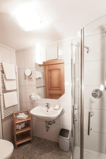 Bathroom 3, Bloberger Hof, Salzburg