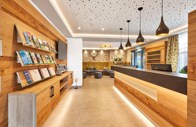 Public Area 2, Ferienhotel Hubertus - ausgewahlte Getranke inklusive, Regen