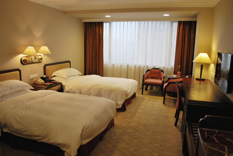 Bedroom 3, Zhongshan International Hotel, Zhongshan