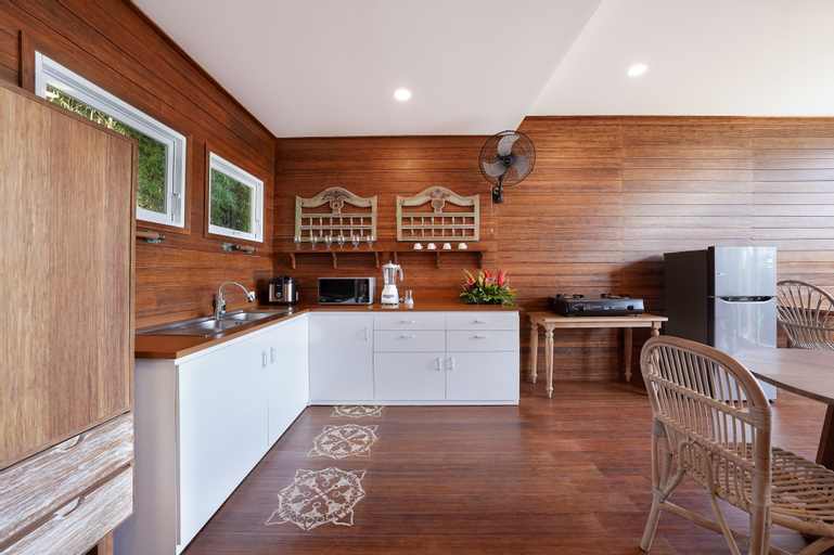 Dining Room 3