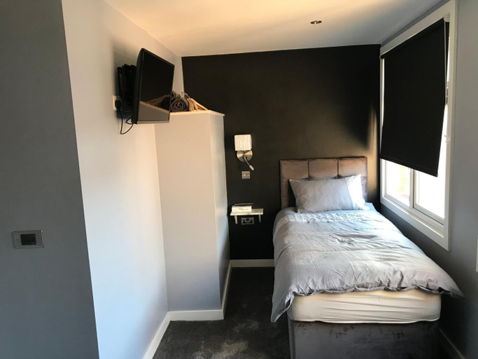 Others 3, Cozy Rooms, Sefton