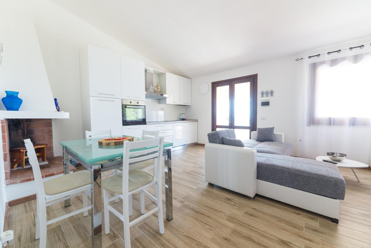 Others 5, VILLA ALOE, Olbia-Tempio