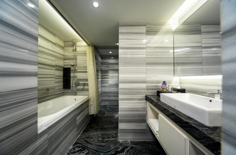 Bathroom 5, Promenade Hotel Kota Kinabalu, Kota Kinabalu