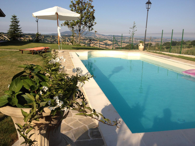 Others 5, B&B Madonna Carradori, Ancona