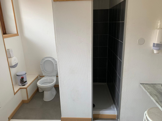 Bathroom 3, Etoile Alsacienne, Haut-Rhin