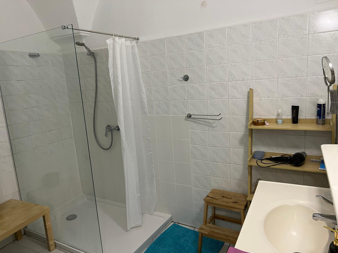 Bathroom 5, GRAN hostel, Banská Bystrica