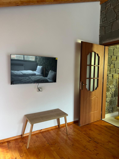 Others 4, Xhaferri Guesthouse, Skraparit