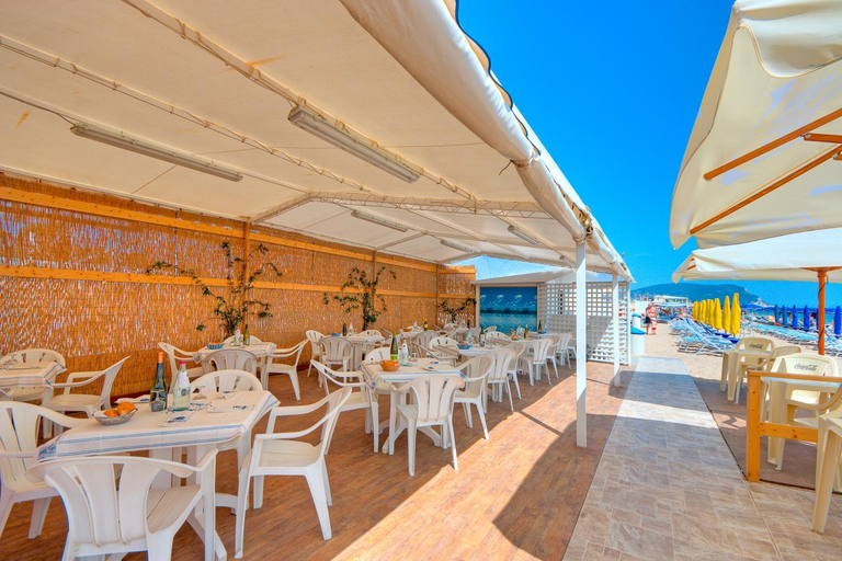Food & Drinks, Residence I Giardini Del Conero, Macerata