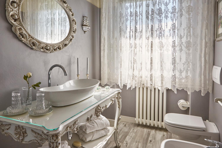 Bathroom 3, La Zarabba Boutique Hotel, Mantua