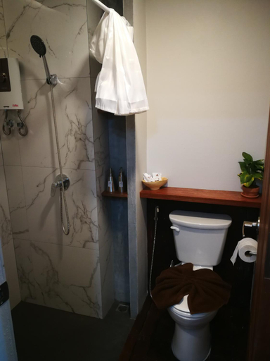 Bathroom 4, laekhon-nonbai, Muang Nakhon Si Thammarat