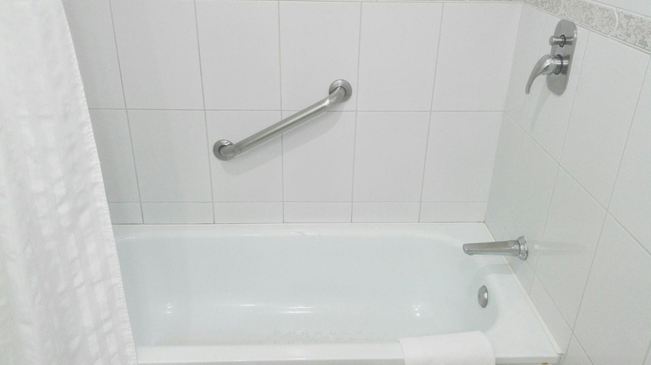 Bathroom 5, Hotel Diego De Almagro Costanera - Antofagasta, Antofagasta