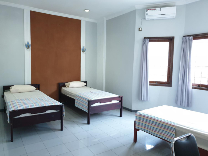 Bedroom 9