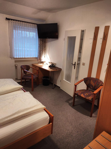 Bedroom 8