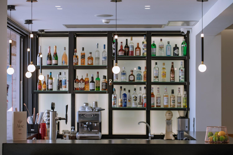 Food & Drinks, Aloe Elegant Suites, East Macedonia and Thrace