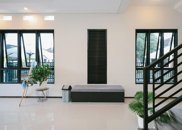 Others 4, B Syariah Guest House - Lumajang, Lumajang