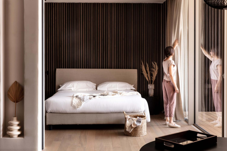 Bedroom 3, Laqua by the lake, Novara