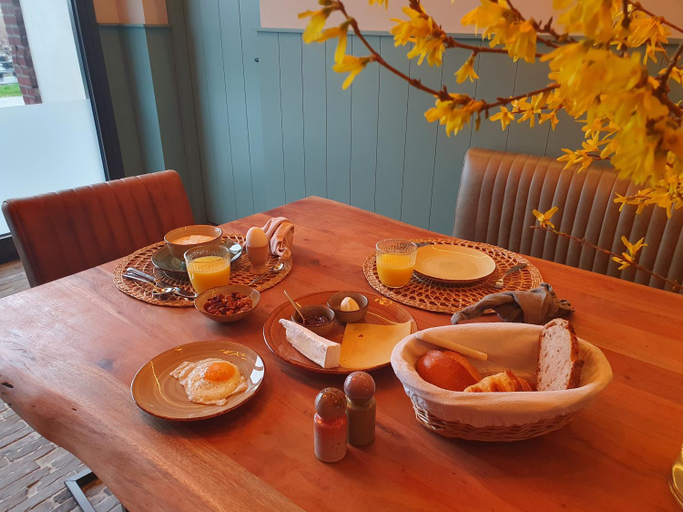 Food & Drinks 4, B&B De NieuwenHof 'De Voorkamer', Horst aan de Maas