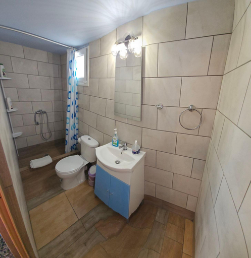 Bathroom 3, 4 Seasons Island Suites Athens Airport, Attica