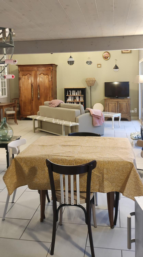 Dining Room 5, La Petite Maison, Saône-et-Loire