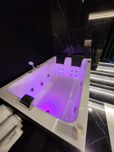 Bathroom 4, DEMSI Palace Hotel & Restaurant, Foggia
