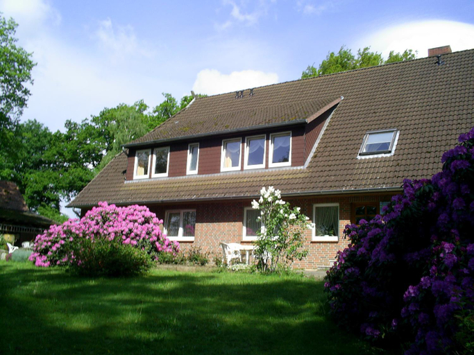 Others 2, Rhododendronhof, Heidekreis