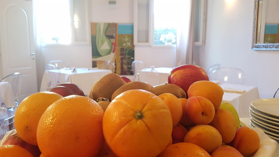 Food & Drinks 5, La Corte Dei Sogni B&B, Modena