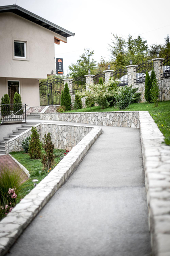 Hotel Bob, Istočno Sarajevo