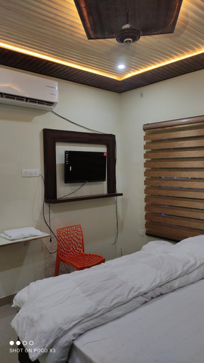 Others 3, Arvind Conference Halls, Jhansi