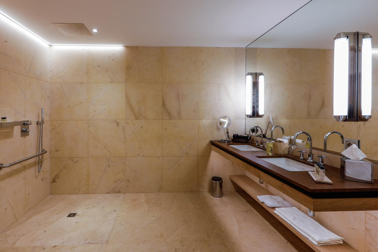 Bathroom 4