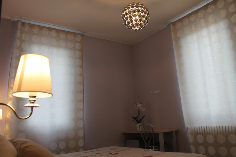 Others 3, Room & Breakfast A casa di Emma, Modena