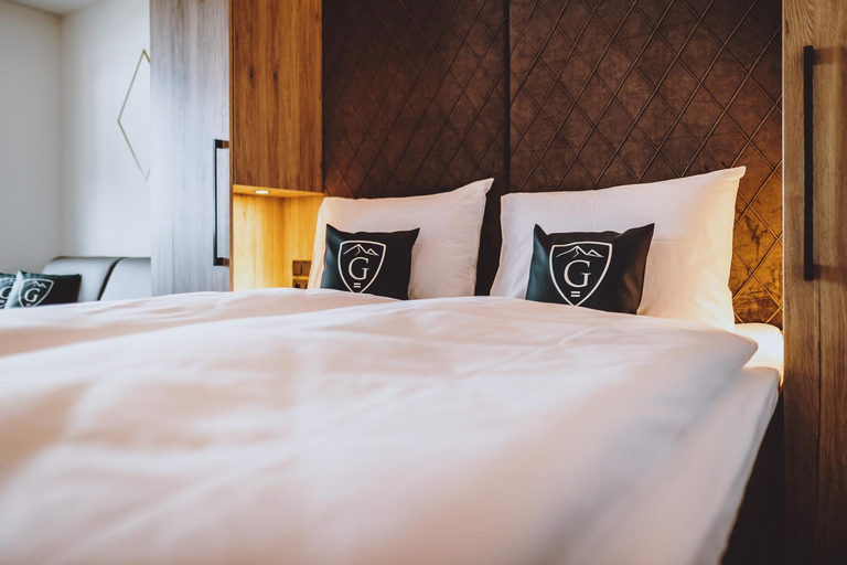 Bedroom 12