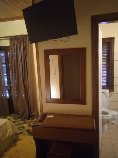Others 5, Thiamis Guesthouse, Epirus
