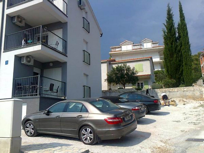 Exterior & Views 2, Modern Trogir Sea View Apartment, Trogir