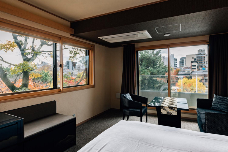 Bedroom 28