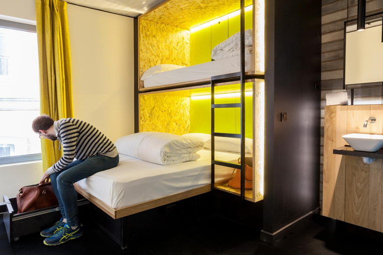 Bedroom 5, Bastardo Hostel, Madrid