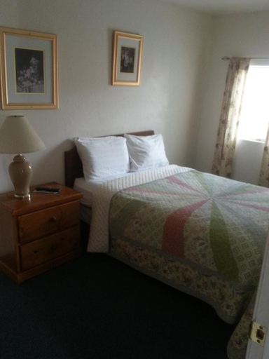 Others 3, Bishop Village Motel, Inyo